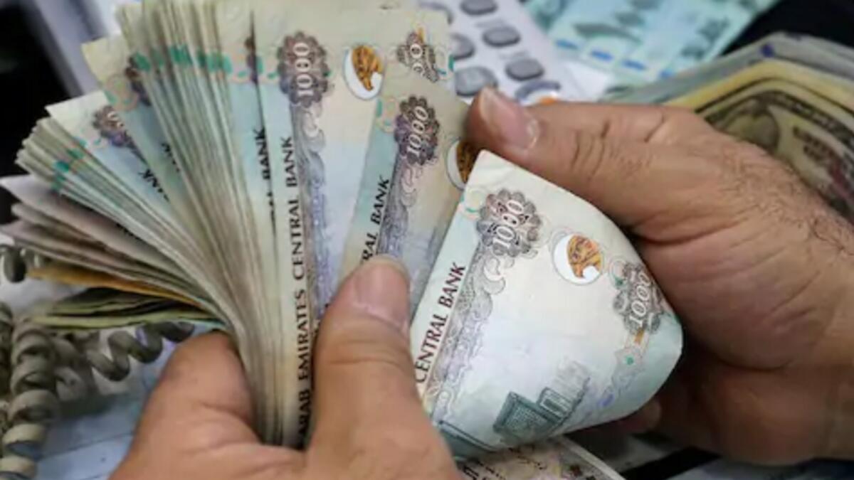 To whom does the crime of money laundering occur according to UAE law? To whom does the crime of money laundering occur according to UAE law?
