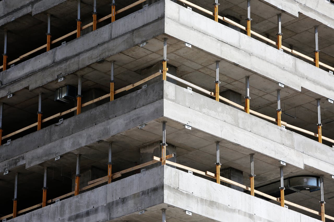 The Future of Construction Law: Trends and Predictions in the UAE